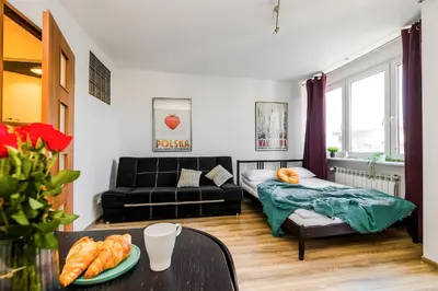 Łóżko lub łóżka w pokoju w obiekcie ShortStayPoland Jasna (B127)