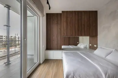 Łóżko lub łóżka w pokoju w obiekcie New Varsovia Comfort 205 by BookingHost