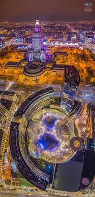 Widok z lotu ptaka na obiekt CITY metro WiFi 1Gbs 75'TV Netflix HBO Disney