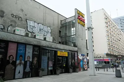 Budynek, w którym mieści się apartament
