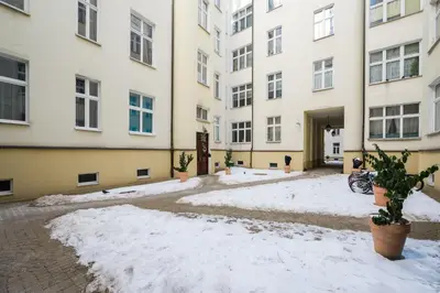 Obiekt Luxury Apartment 76 by BookingHost zimą