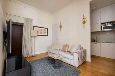 Kuchnia lub aneks kuchenny w obiekcie Luxury Apartment 76 by BookingHost