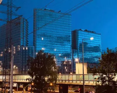 Budynek, w którym mieści się apartament