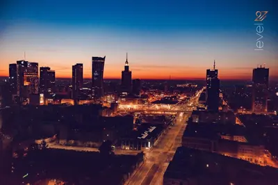Widok na miasto Warszawa z tego apartamentu