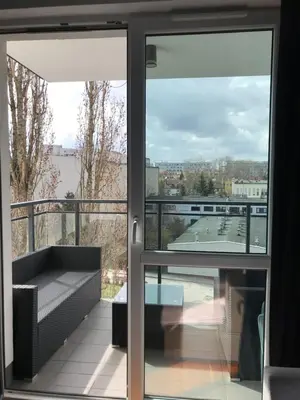 Balkon lub taras w obiekcie LUMI Warszawa Mokotów