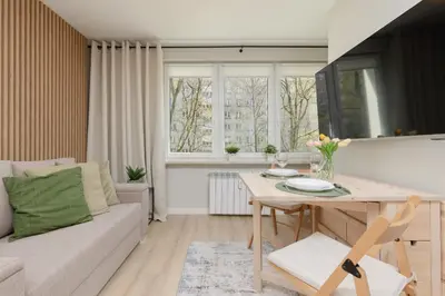 Część wypoczynkowa w obiekcie Aleja Jana Pawła II Studio Warsaw by Noclegi Renters