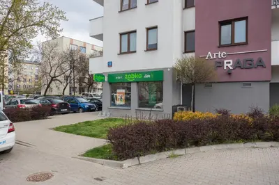 Budynek, w którym mieści się apartament