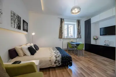 Telewizja i/lub zestaw kina domowego w obiekcie Fantastica Warszawa#Cozy Flat#CityCenter#Smart aTV#Fast WiFi