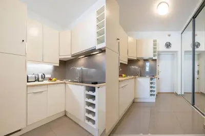 Kuchnia lub aneks kuchenny w obiekcie Fantastica Warszawa#Cozy Flat#CityCenter#Smart aTV#Fast WiFi