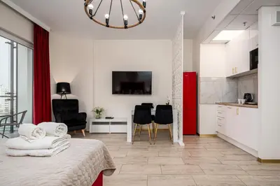 Kuchnia lub aneks kuchenny w obiekcie Perfect Apart Kasprzaka 29 Wola Tower
