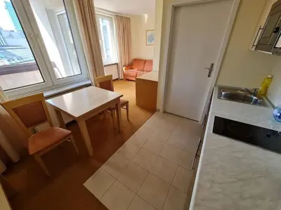 Kuchnia lub aneks kuchenny w obiekcie 10Q - Z6 Apartment 605
