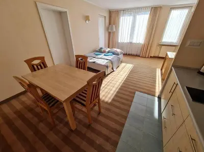Łóżko lub łóżka w pokoju w obiekcie 10Q - Z6 Apartment 501