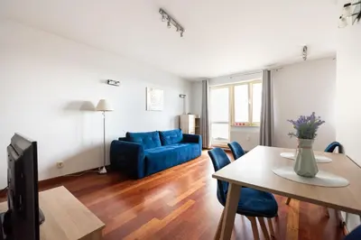 Część wypoczynkowa w obiekcie Mokotów Open Business Apartment by BookingHost