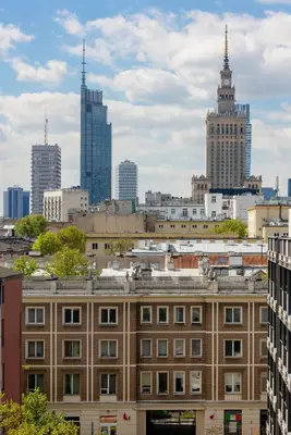 Widok na miasto Warszawa z tego apartamentu